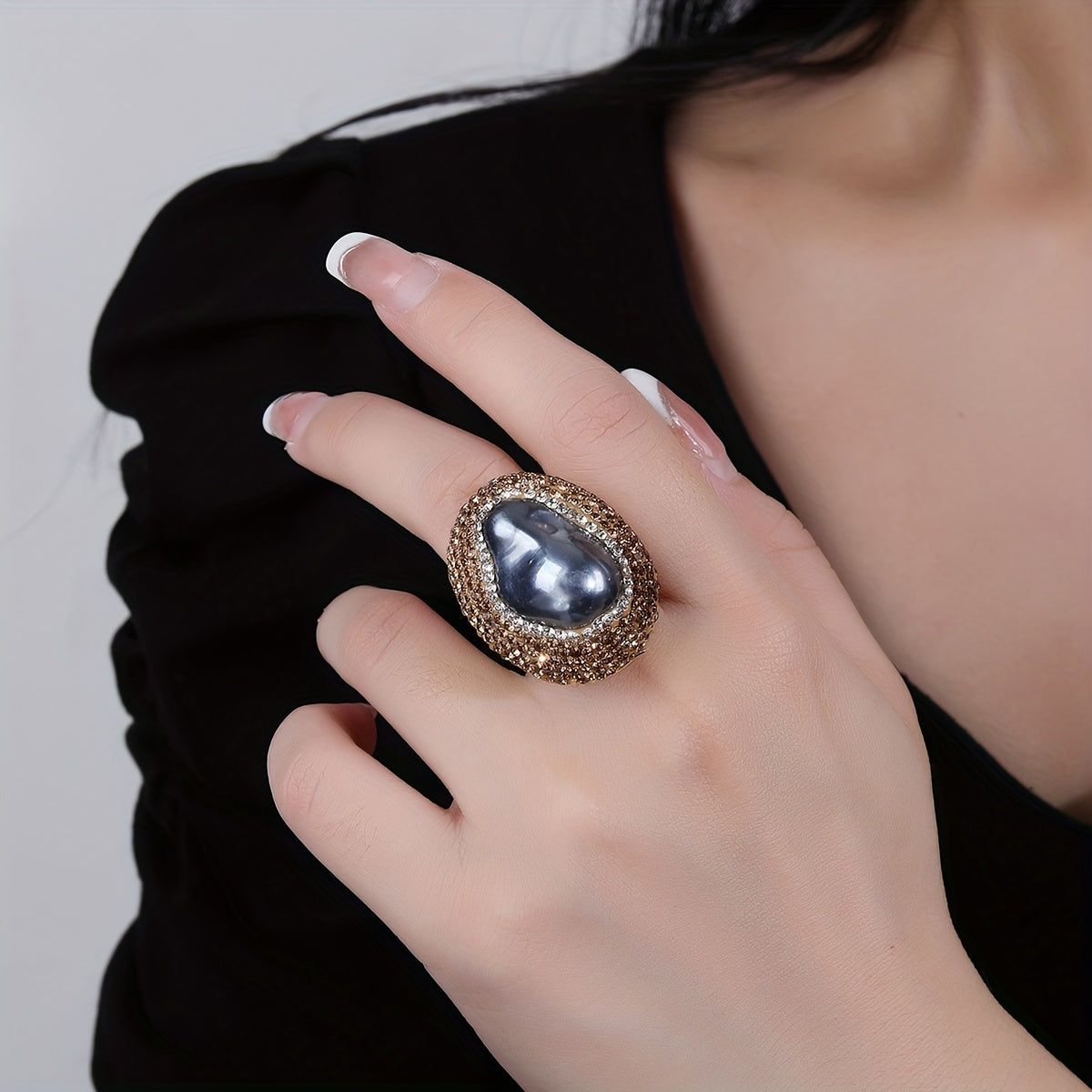 Chic Barok marvarid uzuk, rhinestone aksentlari bilan bezatilgan - Partiyalar va sovgalar uchun ideal, har qanday tadbirga mos keladi