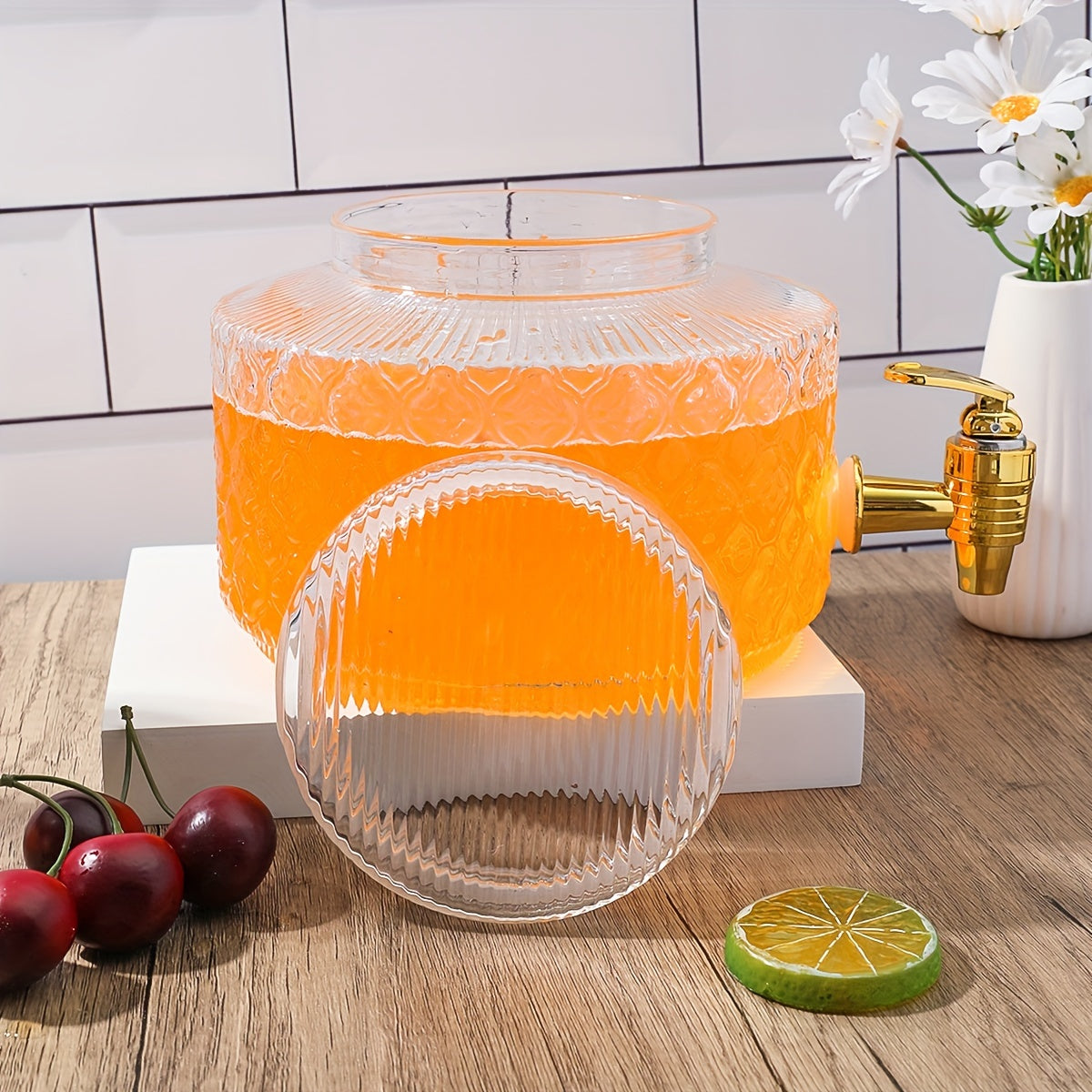 Large Capacity Glass Beverage Dispenser with Spigot for Cold Drinks and Iced Tea