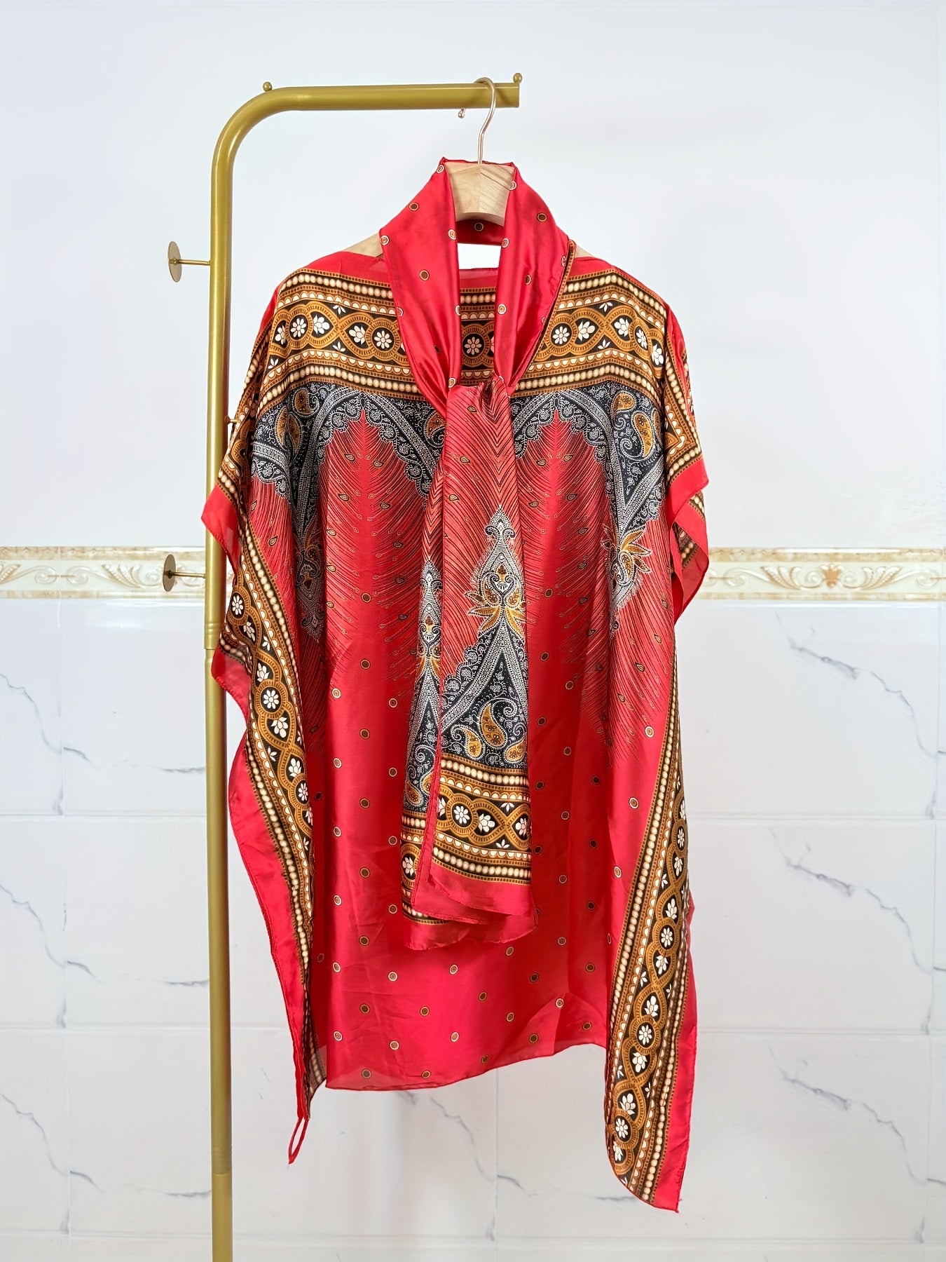 Plus o'lcham ayollar uchun bohemiy gul bosma shalv kiyimi polyester, tizza uzunligi, yozki kundalik