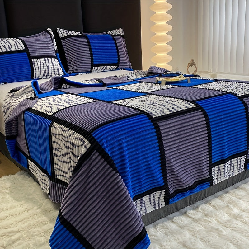 Grey All-Season Plaid Throw Blanket Soft Cozy Machine Washable for Couch Bed Travel