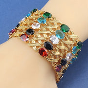 Klassik tennis bilaguzuk, 18K oltin qoplamada rang-barang sintetik kubik zirkonlar bilan, nafis mis zanjir bilan. Ushbu ayollar uchun moda zargarlik buyumi, mukammal 14-fevral yoki bayram sovg'asi bo'ladi. Uslub: Oddiy va abadiy.