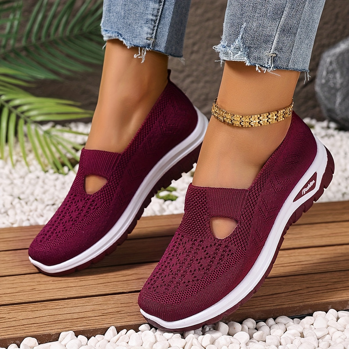 Ayollar uchun nafas oluvchi slip-on sport poyabzali - yengil kundalik mato poyabzali