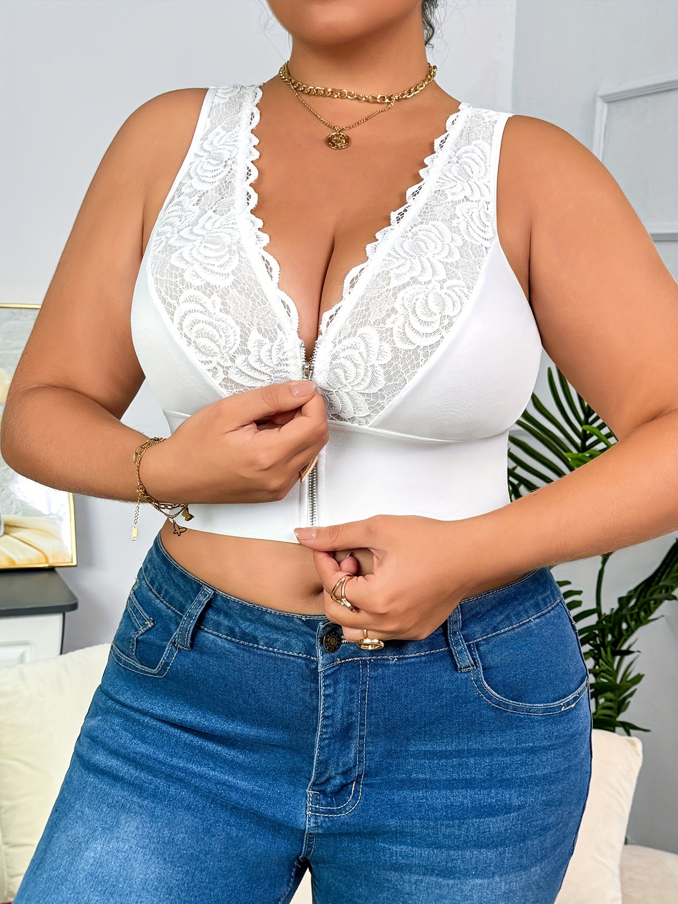 Plus Size Women's Lace Trim Off-Shoulder Zipper Front Top in Solid Color