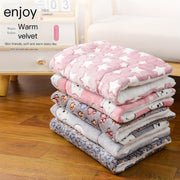 Thickened Pet Sleeping Mat for Cats and Dogs in Autumn and Winter Small to Medium Size