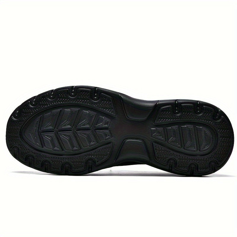 Erkaklar uchun bir rangli, havo o'tkazuvchi va tashqi faoliyatlar uchun qulay slip-on paypoqli poyabzal.