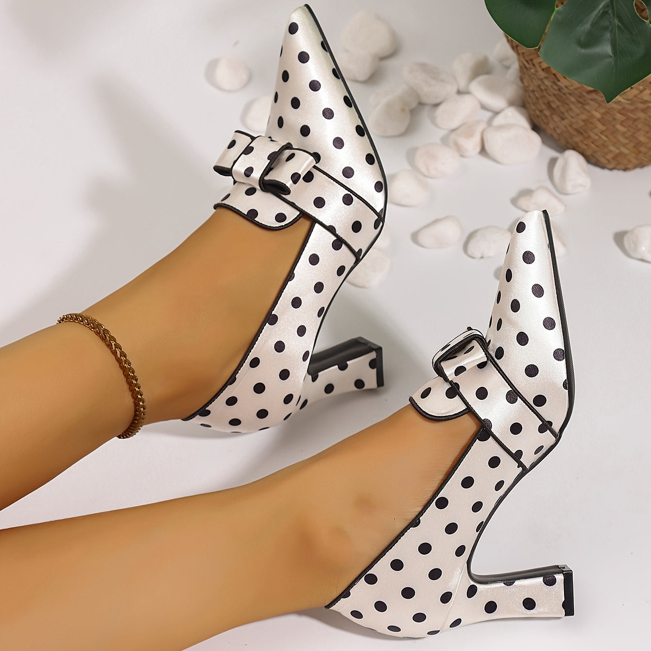 Women Polka Dot Bowknot Pumps Pointed Toe Chunky Heel for Parties