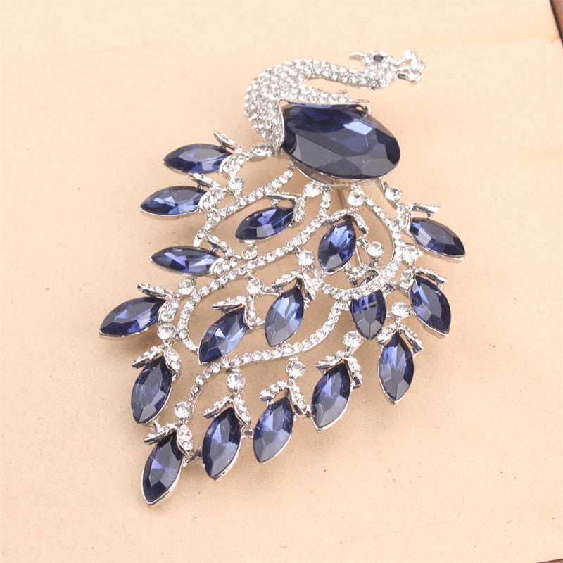 Vintage Peacock Brooch Pin with Rhinestones Enamel Animal Design for Coat Decoration