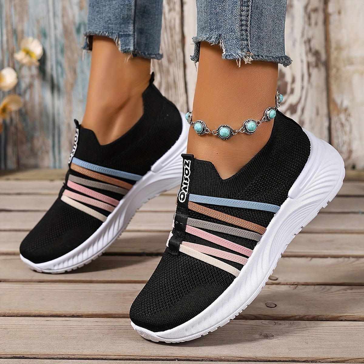 Women's Slip-On Sneakers White and Black Casual Shoes for Summer and Travel