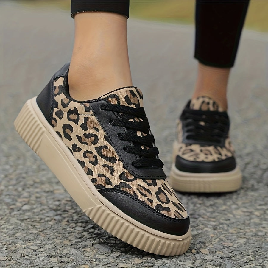 Women's White Low-Top Sneakers Breathable Casual Lace-Up Shoes