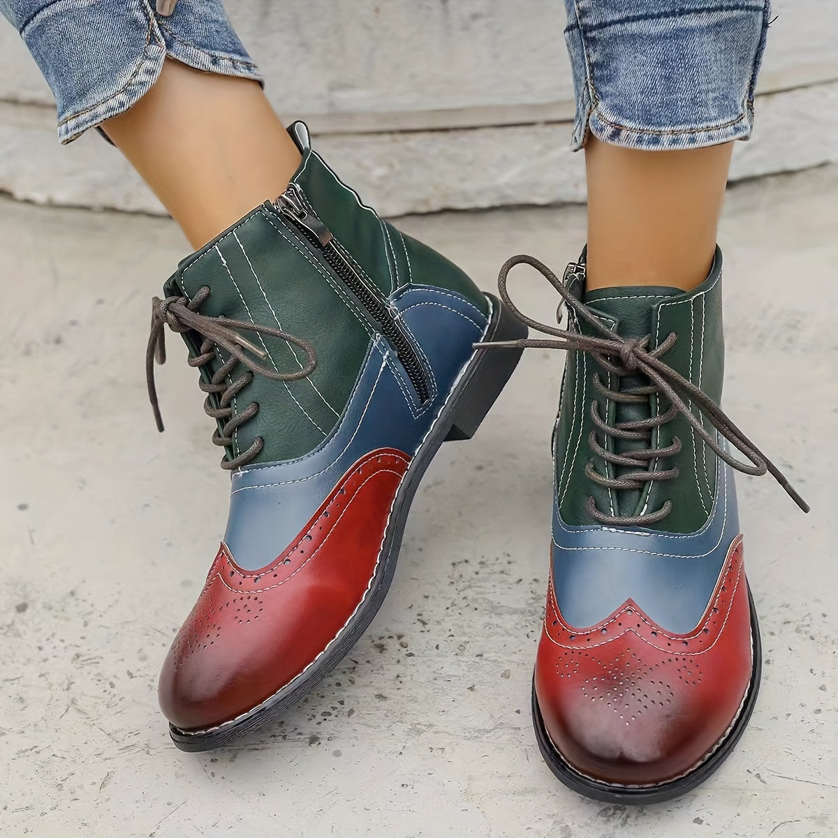 Women's Patchwork Leather Boots Side Zipper Platform Walking Comfortable Shoes