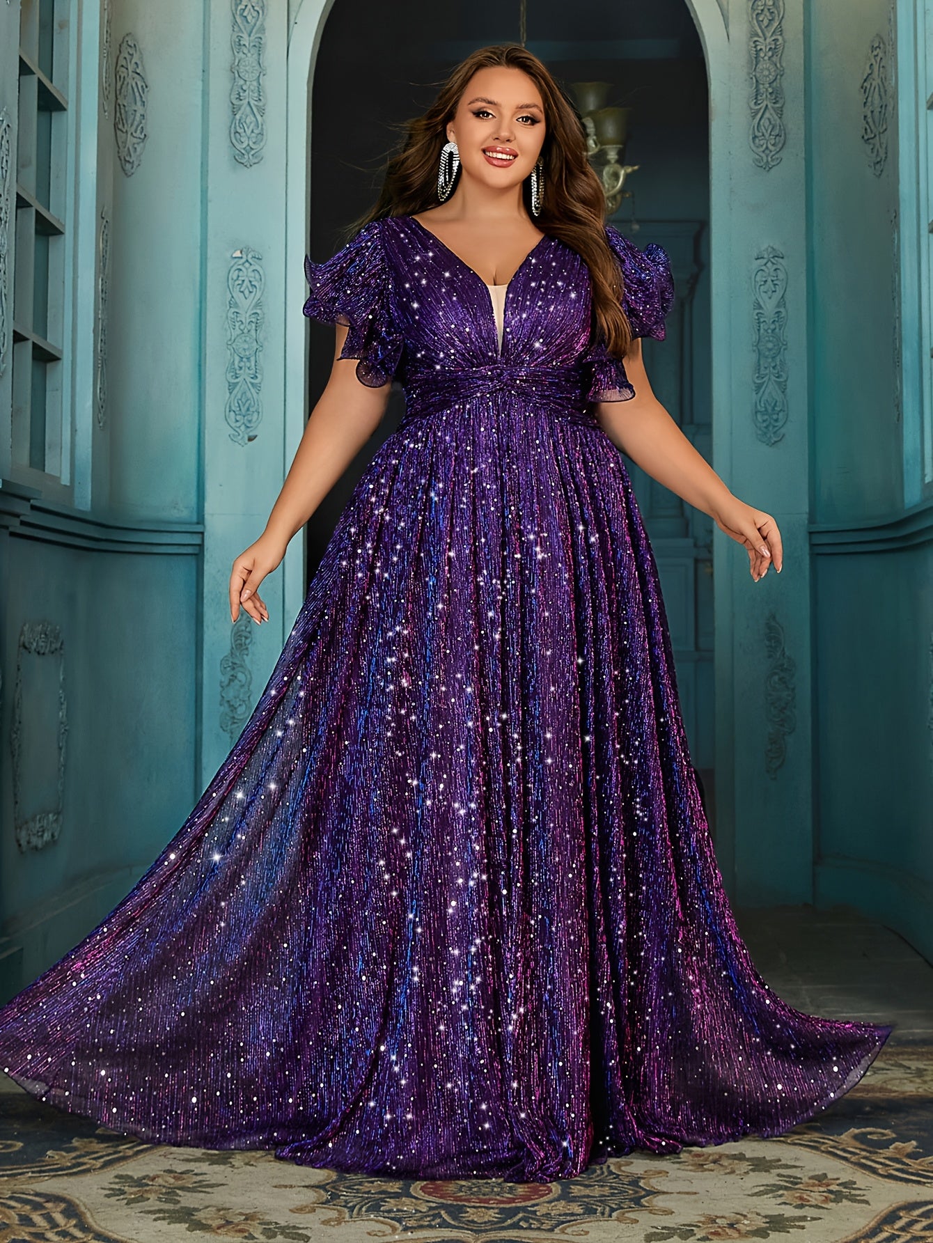 Women's Long Lace Dress with Pleated Short Sleeves and Back Zipper