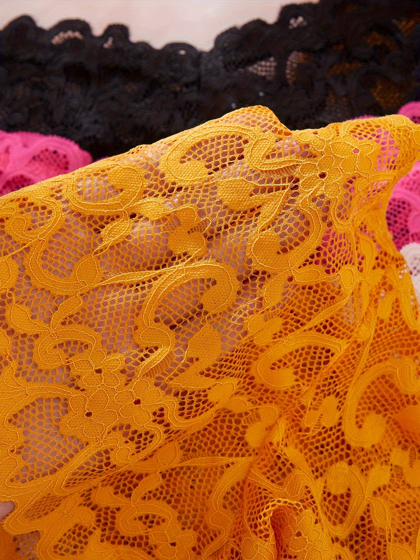 Women’s Lace Lingerie Set 4-Pack Padded Bralette and Boyshorts Solid Color