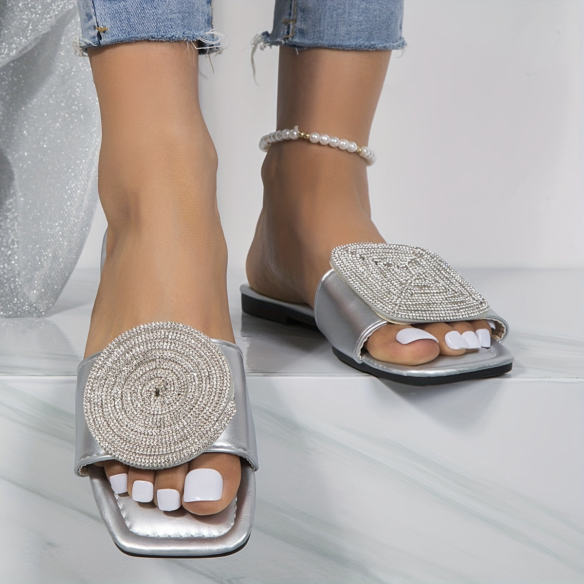 Women’s Flat Rhinestone Sandals Slip-On Open Toe Strappy Summer Shoes