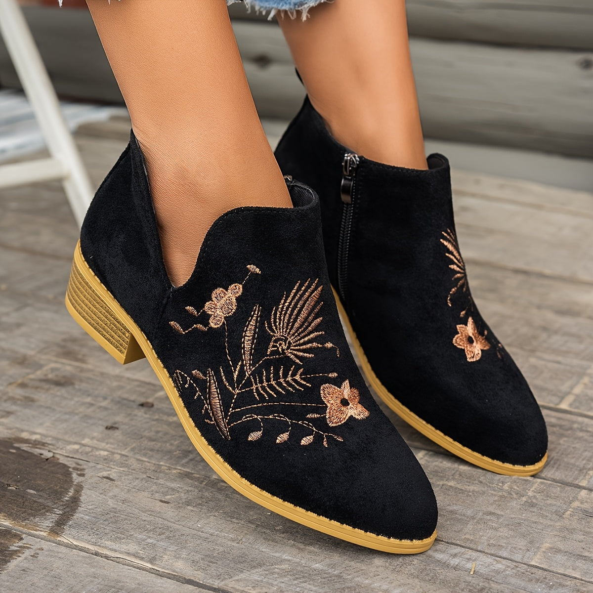Women's Floral Embroidered Ankle Boots Low Heel Side Zipper Casual Short Boots