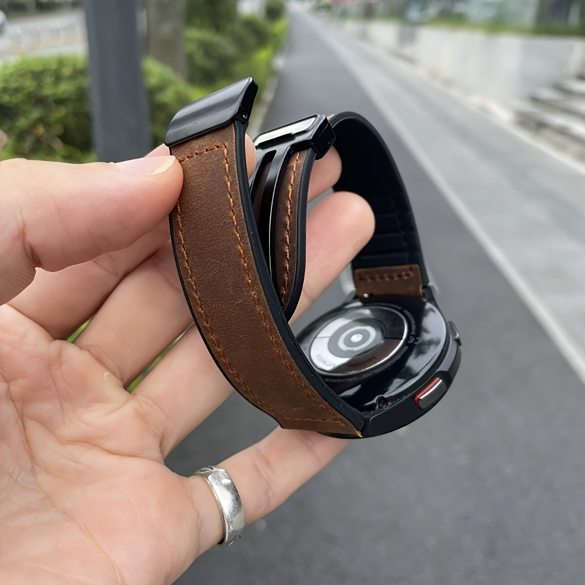 Faux Leather Watch Strap with Foldable Clasp for Galaxy, Huawei, Amazfit Smartwatches