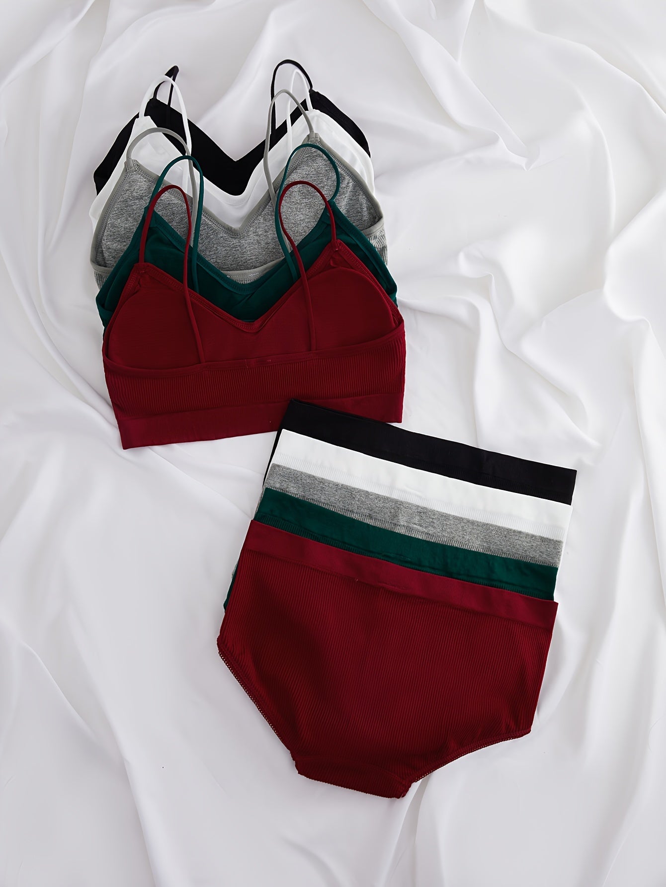 Multicolored Sports Suit for Men with Breathable Fabric and Comfortable Fit