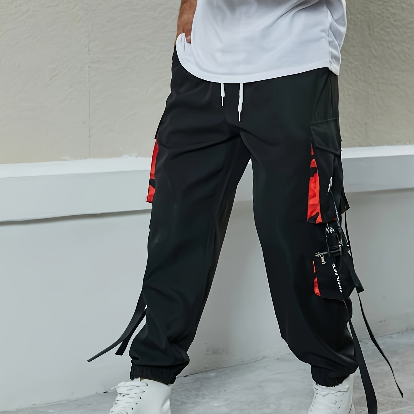 Yoz, kuz, qish mavsumlarida ko'cha uslubi uchun erkaklar uchun katta o'lchamli yuk shimlar.