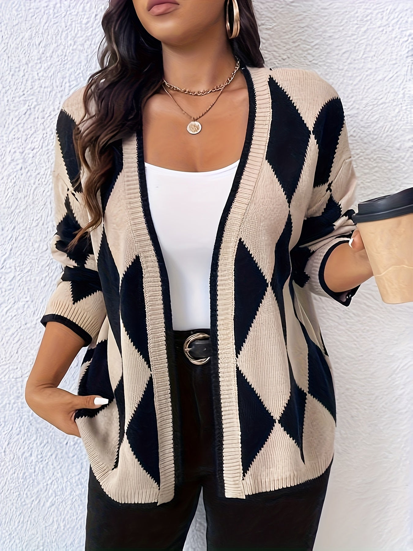 Plus Size Women's Argyle V-Neck Cardigan Lightweight Sweater Black Casual Layering