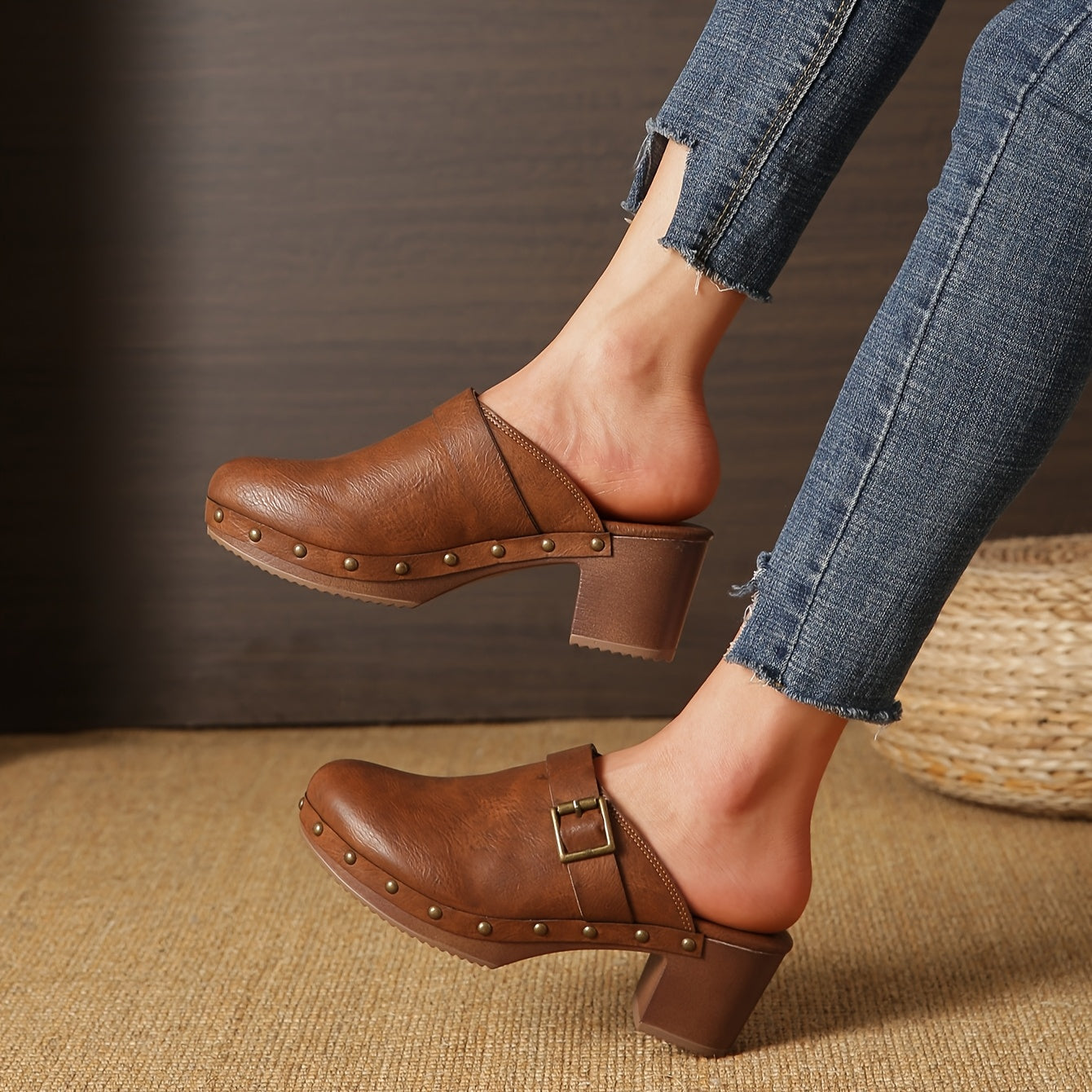 Women’s Vintage Style Round Toe Mules with Block Heel Water-Resistant Clogs