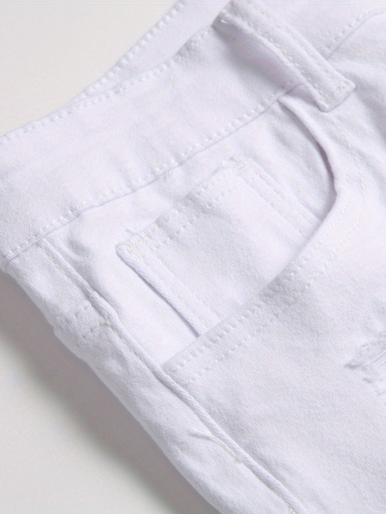 Vaqueros de mezclilla de corte ajustado para hombre con elastano, rotos, con detalles de insignias, lavado medio gris