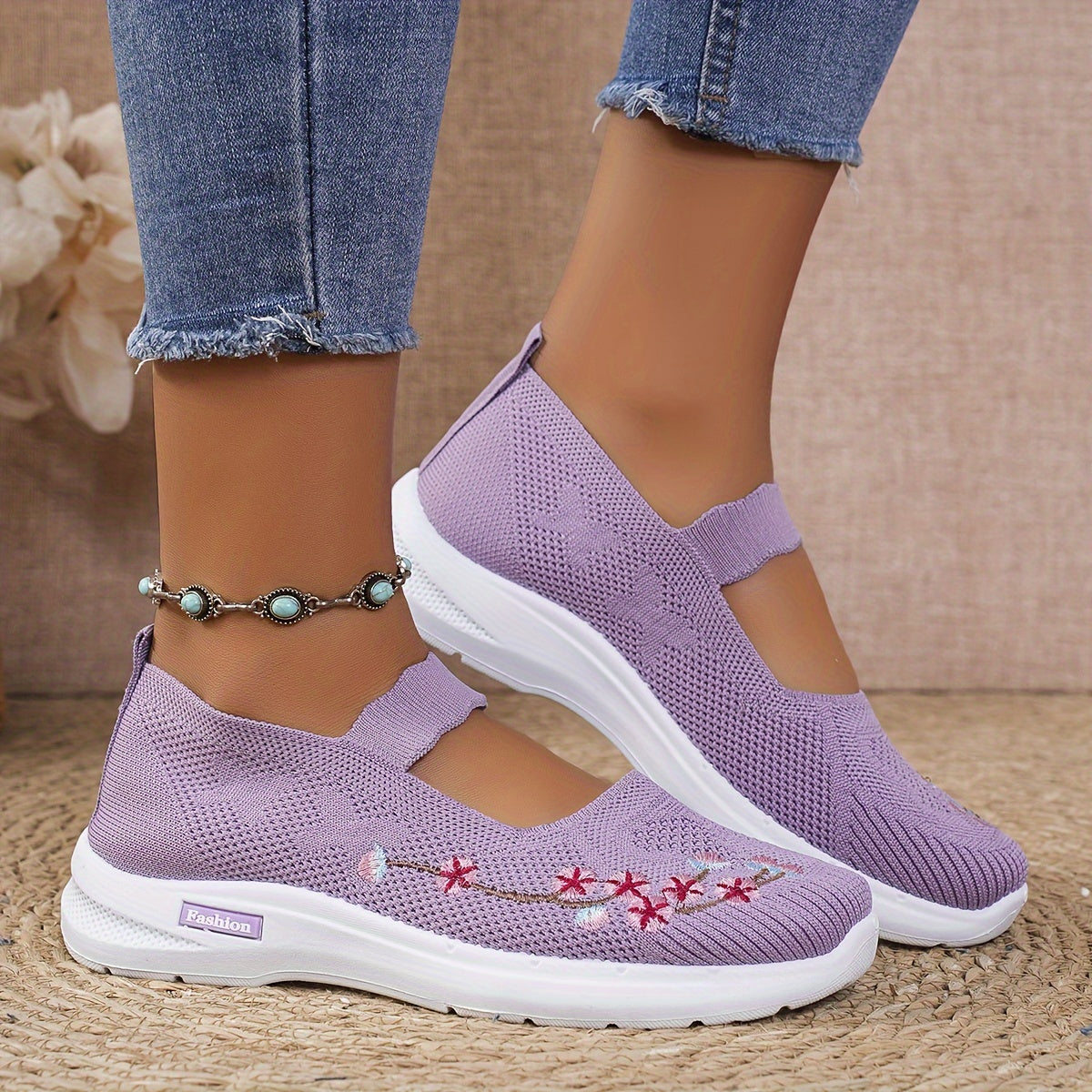 Women's Breathable Casual Sneakers with Lightweight Fabric and Soft PU Sole