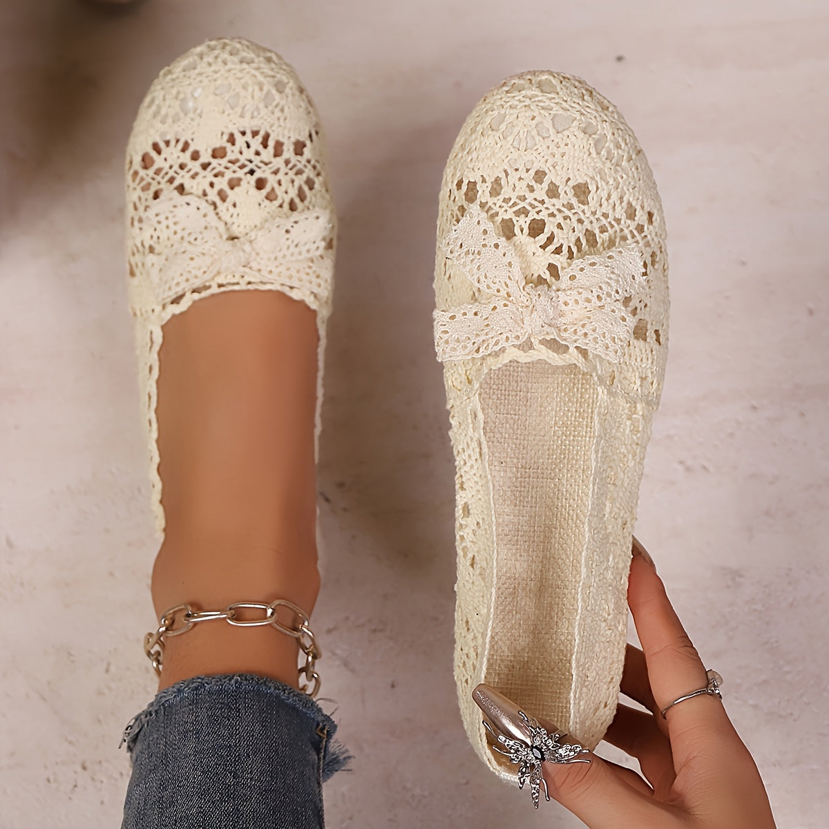 Zapatos de mujer beige sin cordones con encaje floral, planos, cómodos, para todas las estaciones
