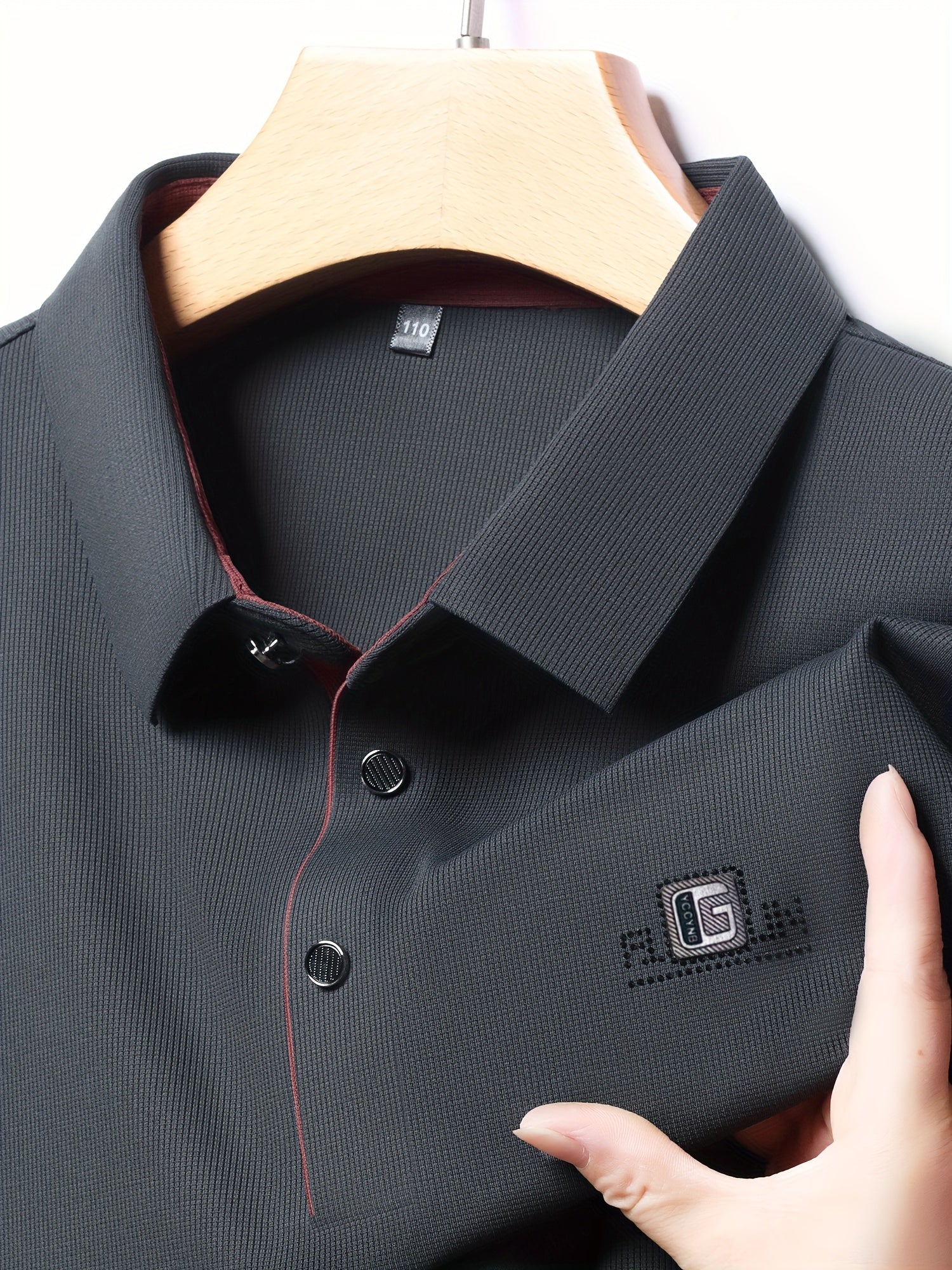 Camisa polo de golf para hombre con cuello de letras y poliéster spandex sólido