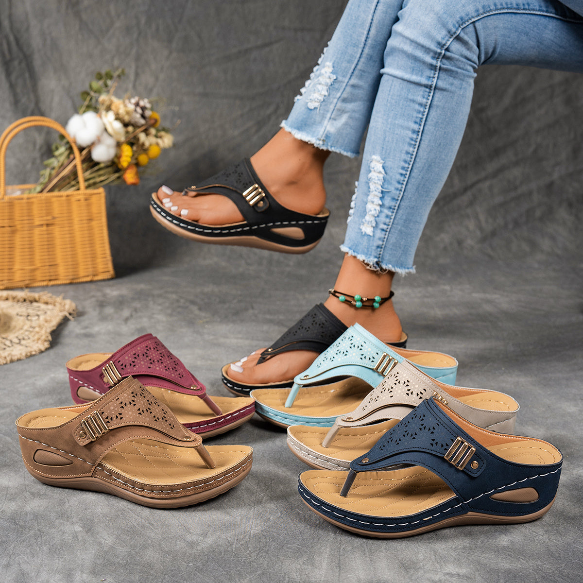 Women's Thong Sandals Cut-Out Design Wedge Heel Slip-On Summer Shoes