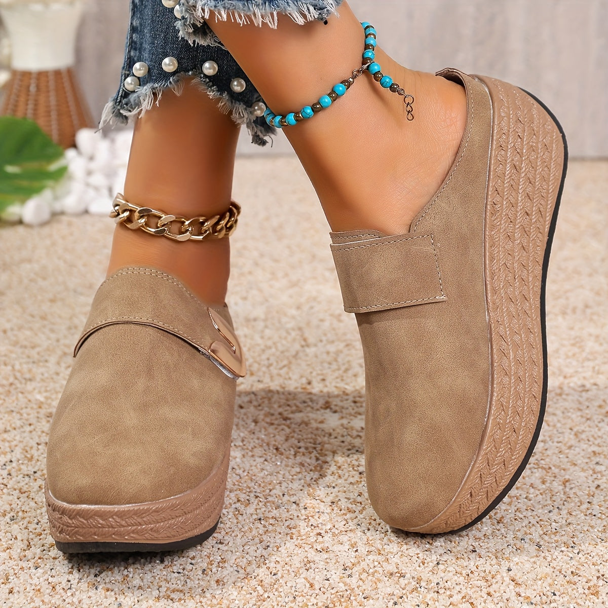 Женские синтетические платформенные сандалии с металлическим кольцом и браслетом на щиколотке
