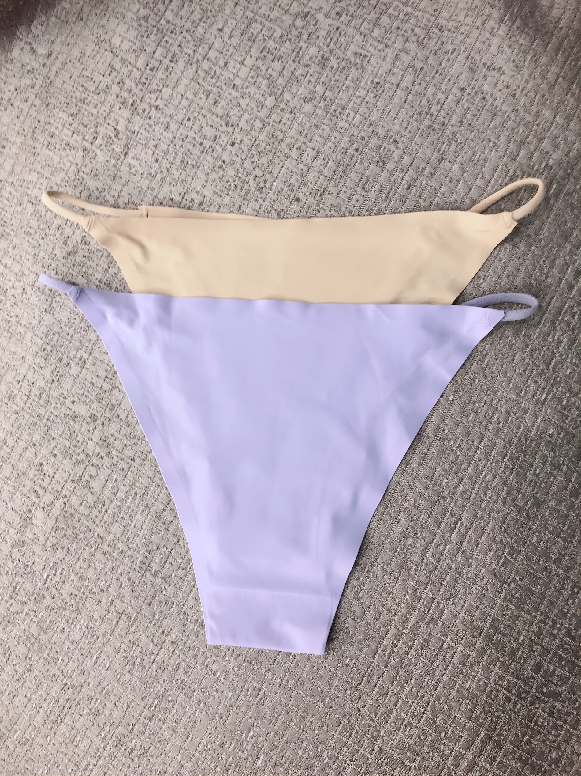 Tanga de mujer sin costuras de cintura baja en pack de seis, color sólido, nylon cómodo