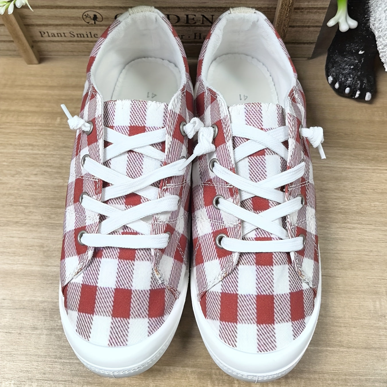 Women's Casual Slip-On Shoes With Plaid 2D Print Soft Sole Lightweight
