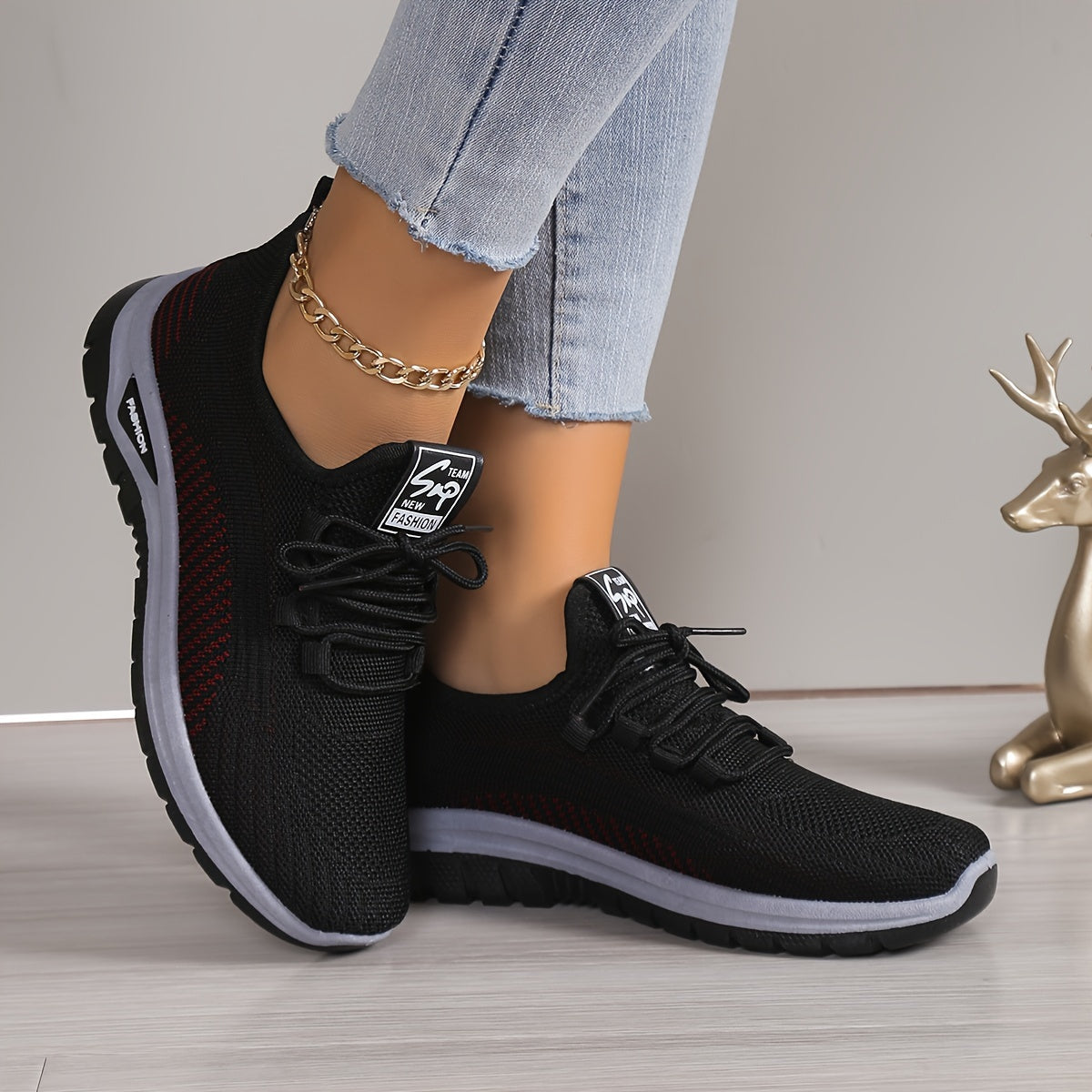 Ayollar uchun nafas oladigan knit platform sport poyafzallari, kundalik, bog‘lash va yugurish uchun oyoq kiyimlari