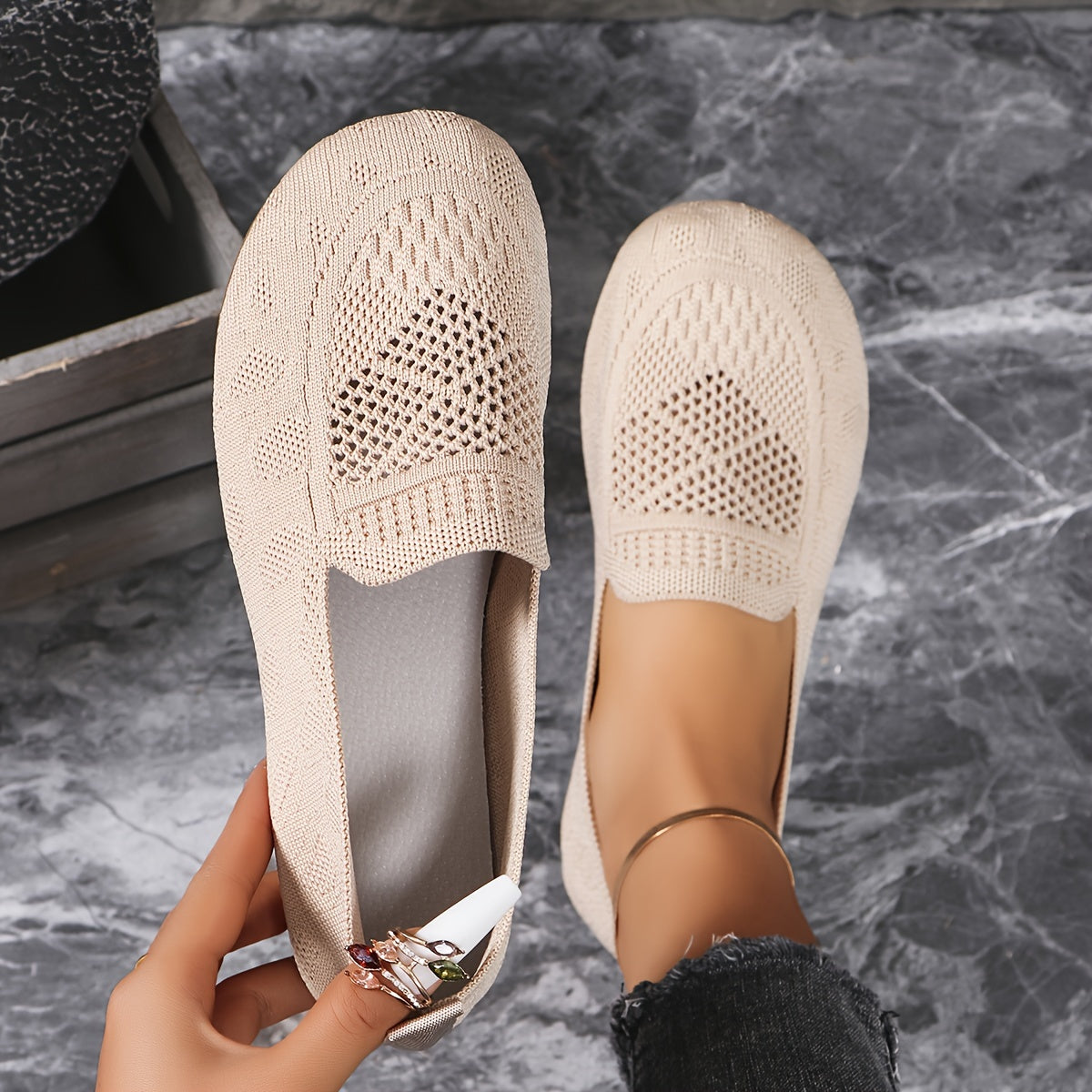 Zapatos de mujer de pie ancho de gran tamaño cómodos para todas las estaciones, interiores y exteriores