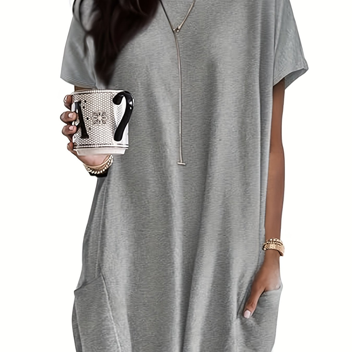 ayollar uchun keng va erkin fitli oversize T-shirt, choqmoqlar bilan, bahor va yoz uchun