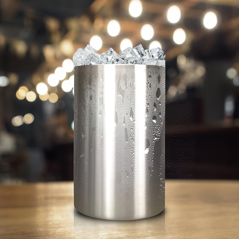 1.6L sig'imga ega bo'lgan ixcham zanglamas po'latdan yasalgan muz idishi, ichimliklarni harakatda sovuq saqlash uchun mukammal. Tashqi tadbirlar va uyda foydalanish uchun ideal.