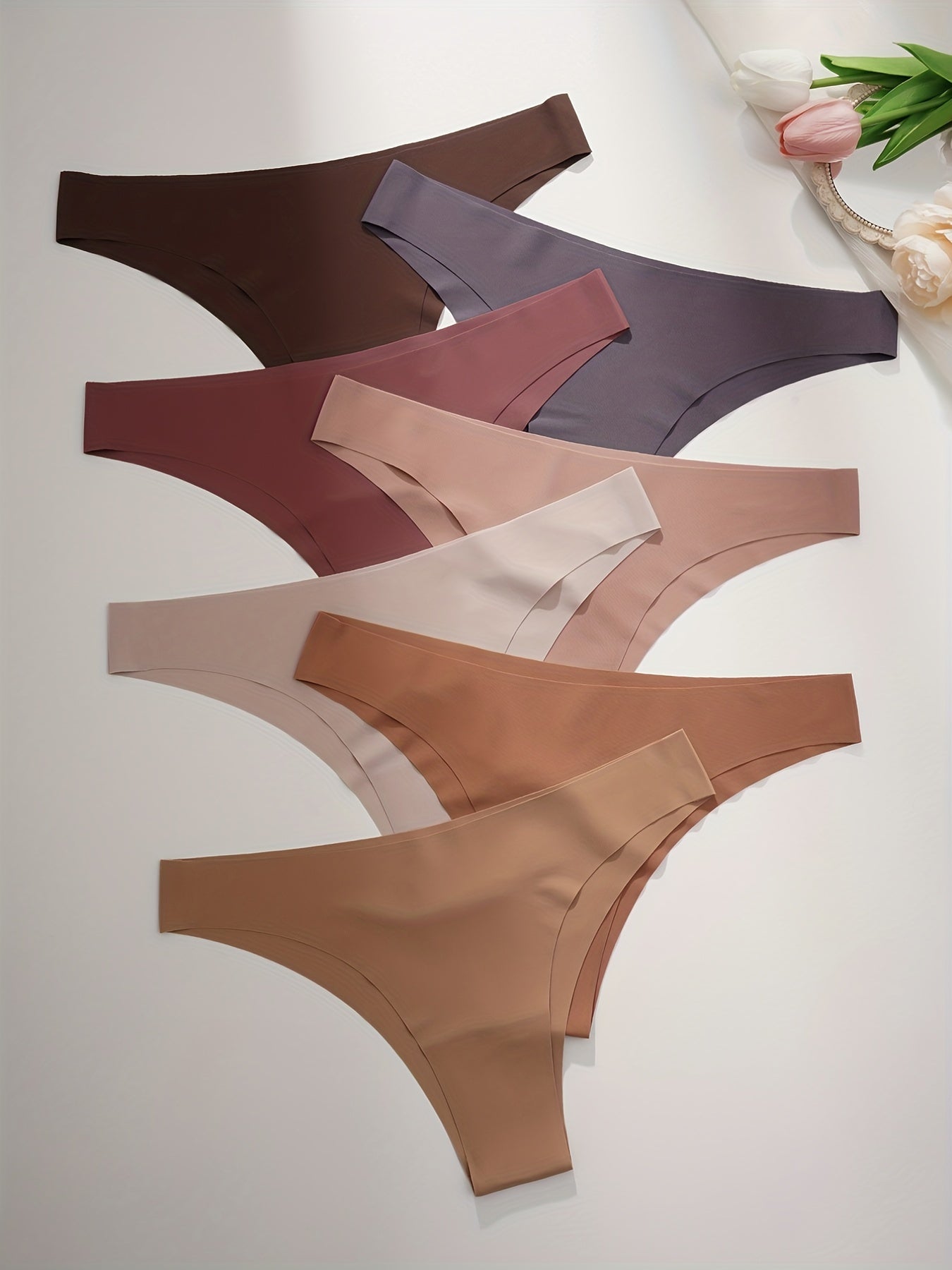 Women's Seamless Multi-Colored Bikini Briefs for Sports and Activewear