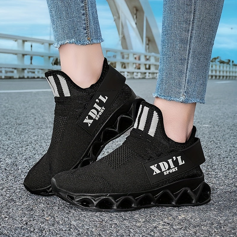 Unisex Breathable Non-Slip Athletic Sneakers for Running and Gym