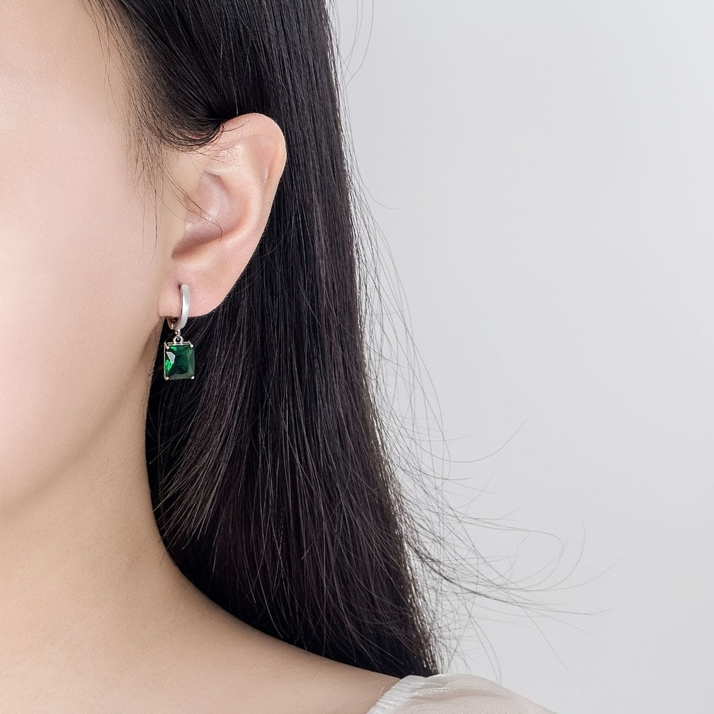 Chic Retro 925 Sterling Silver Jewelry Set kvadrat shaklidagi sun'iy Kubik Zirconia toshlari bilan - To'plamda Earcuffs, Uzuk va Uzuk bor - Go'zal kumush bilan qoplangan, Har kuni kiyish uchun yoki Maxsus tadbirlar uchun, masalan,