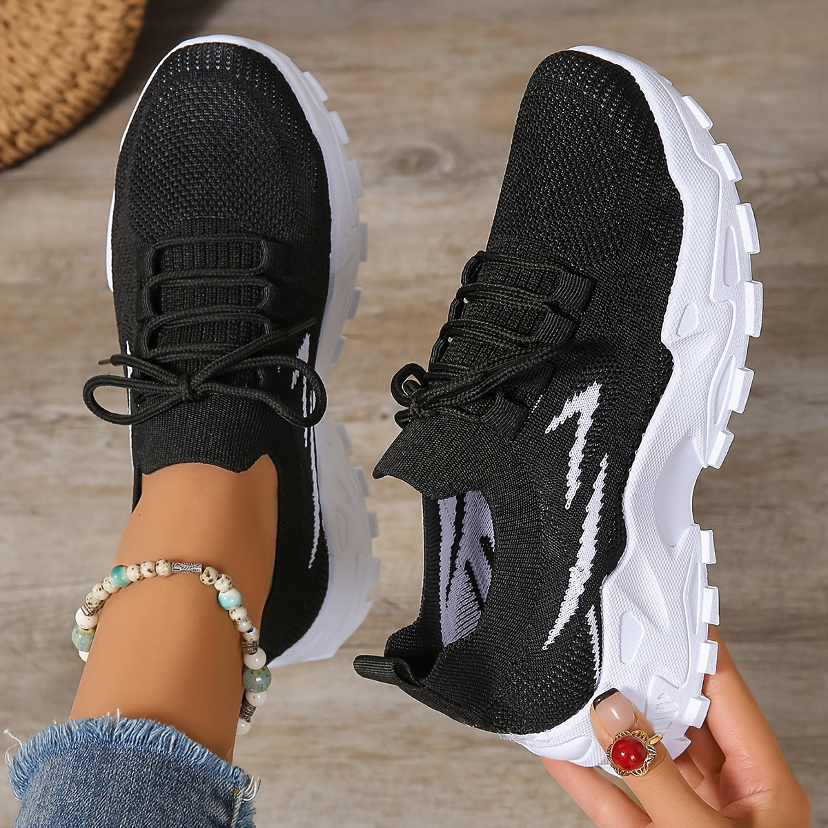 Women's Plus Size Breathable Mesh Sneakers Casual Slip-On Walking Shoes