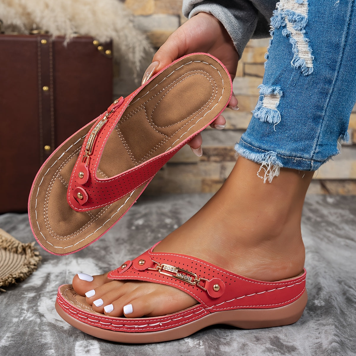 Women's Sandals Slip-On Open-Toe Thong with Arch Support and Soft Sole