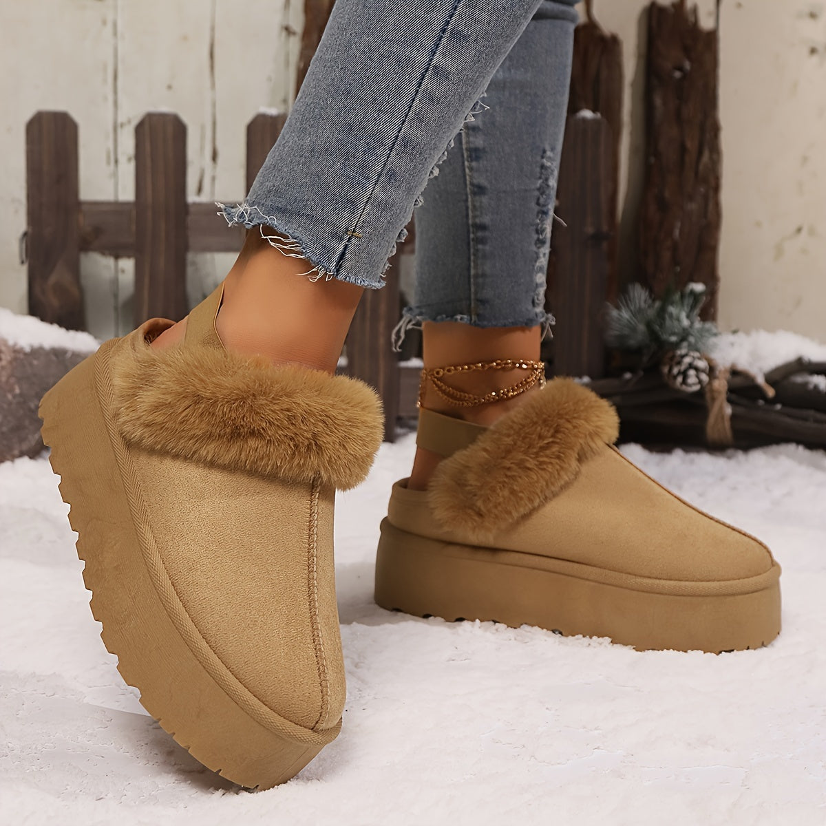 Ayollar uchun flanel ichki va tashqi uy poyabzali, qor botinkalari, sun'iy junli bo'yoq bilan bezatilgan