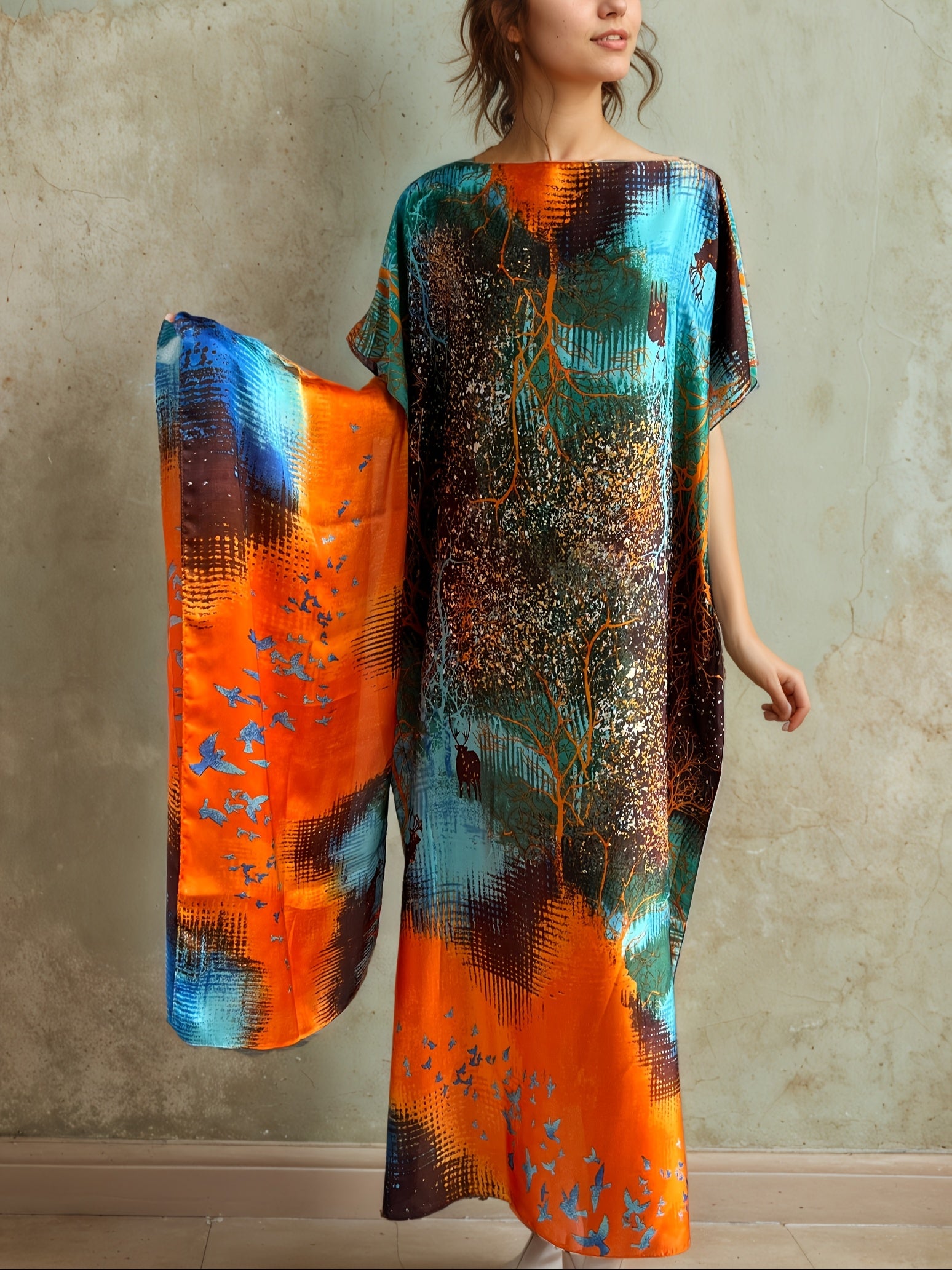 Plus o'lchamli ayollar uchun gul bosma kaftan kiyi va sharf bilan uzun tunik