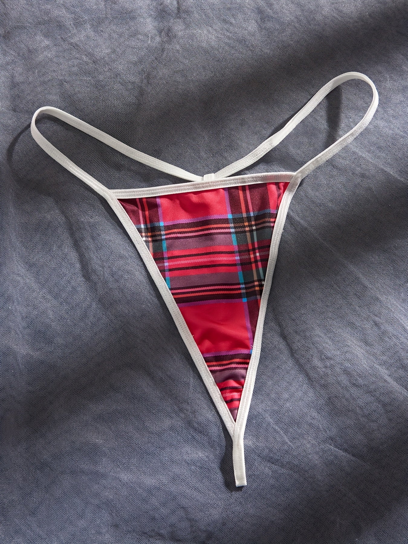 1638-1 Ayollar uchun provokatsion rol o'ynash formasi