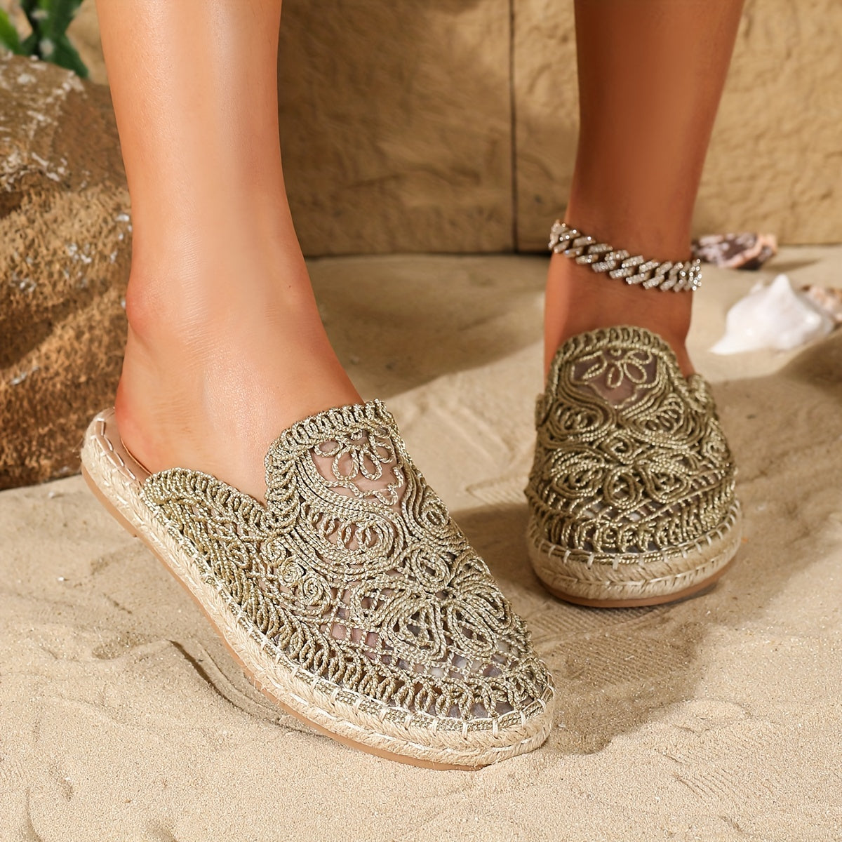 Women Summer Woven Rope Flat Sandals Hollowed-Out Beach Shoes