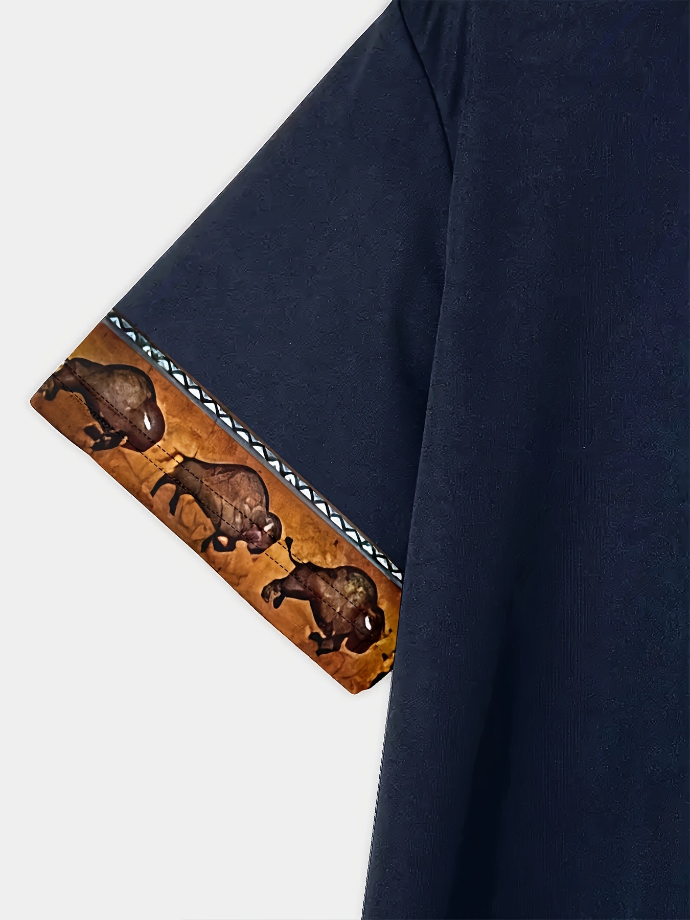 Camiseta de manga corta de cuello redondo casual para hombre con impresión digital, 100% poliéster, ajuste regular para todas las estaciones