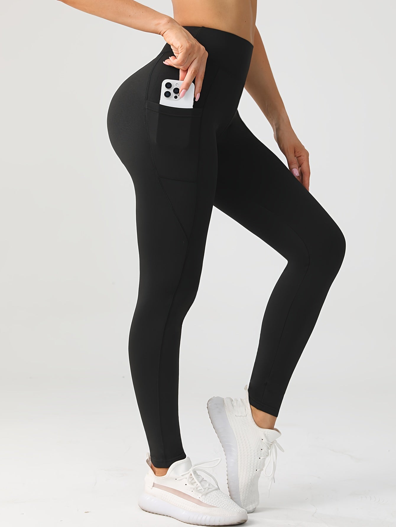 Ayollar uchun kattaroq o'lchamli fleece-ichki yuqori belli yoga legginslari, cho'ntak bilan, issiq, elastik, to'qilgan trikotaj