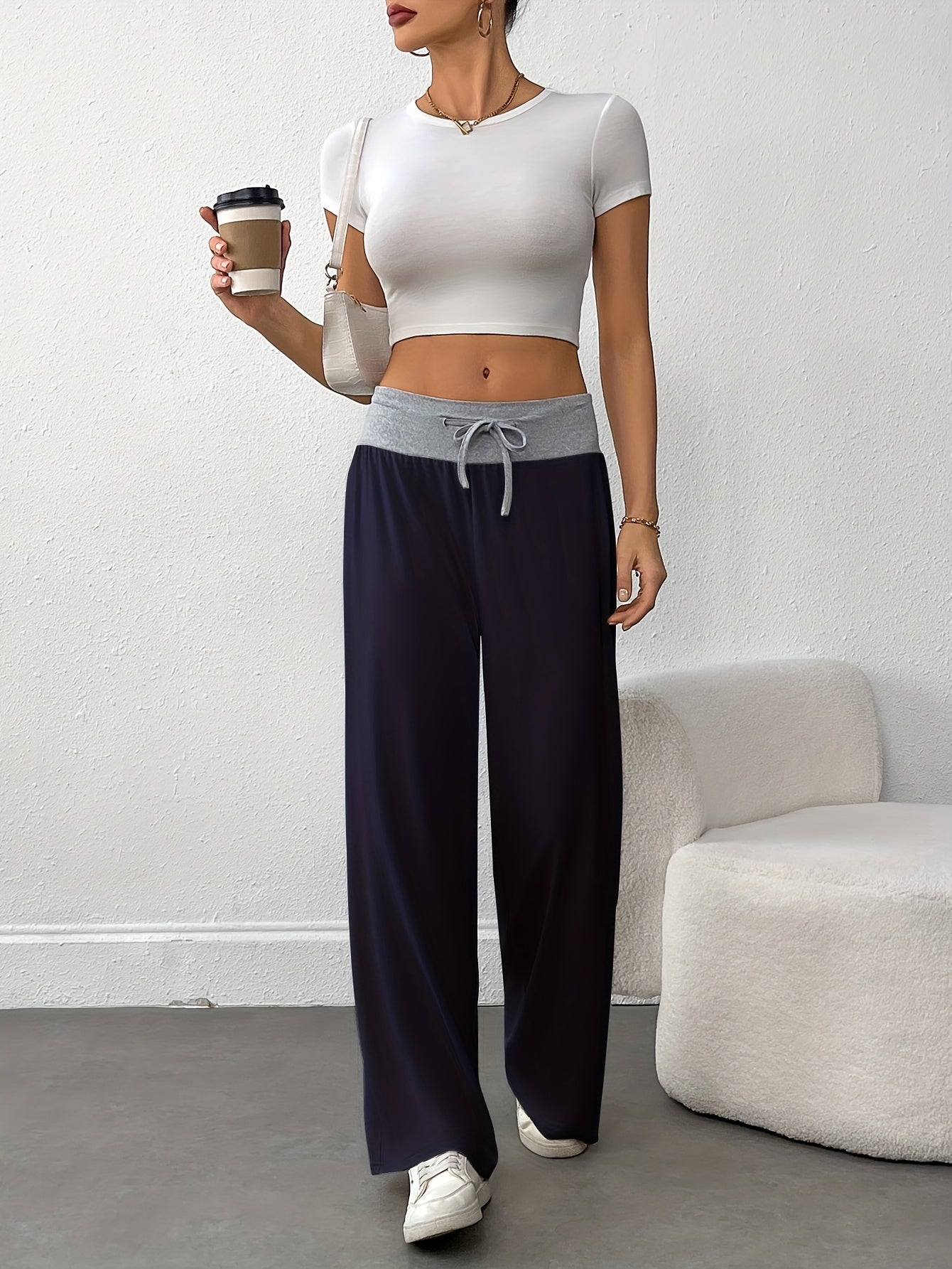 Plus Size Women's Lightweight High-Waisted Drawstring Yoga Pants Set