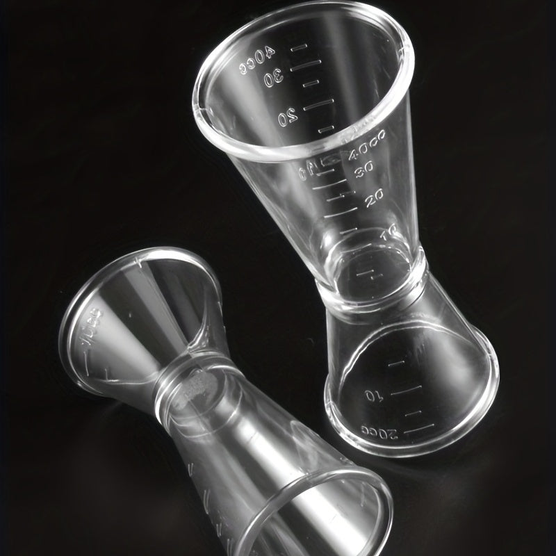 Coctelera de bar con vaso medidor para medición precisa de alcohol