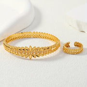 Ayollar uchun zamonaviy 2-qismli zargarlik to'plami - Moslashuvchan bug'doy quloq qopqog'i bilaguzuk va uzukni o'z ichiga oladi, porloq zirkoniya bilan bezatilgan retro dizayn, tug'ilgan kunlari va har kuni foydalanish uchun ideal sovg'a.