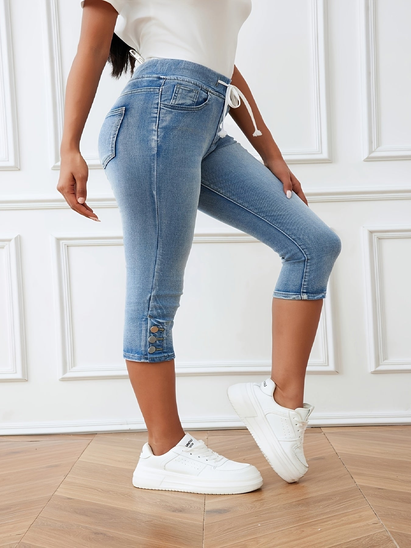 Women's Plus Size High Waist Light Blue Stretch Capri Jeans with Pockets